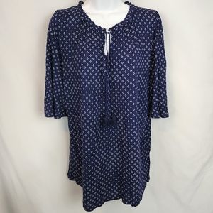 ❤️ 3/$25 Old Navy Blouse